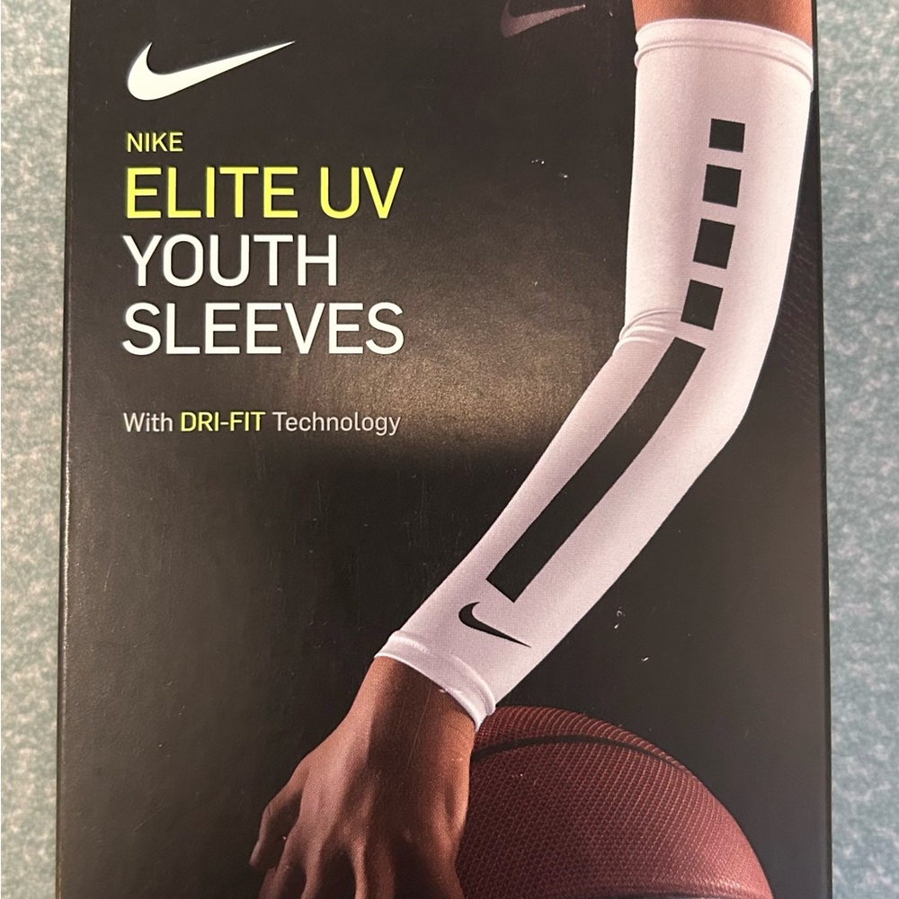 Nike Elite UV Youth Basketball Sleeves